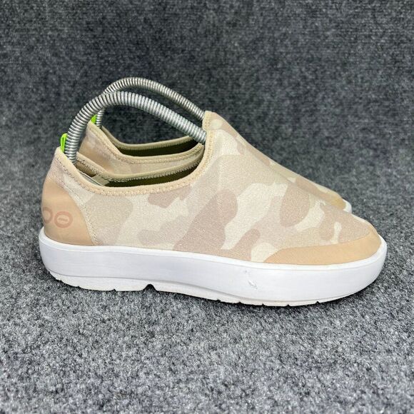 Oofos Oomg Shoes Women's Size 7 Tan Camo Mesh Slip On Athletic Recovery Sneakers - Picture 1 of 13